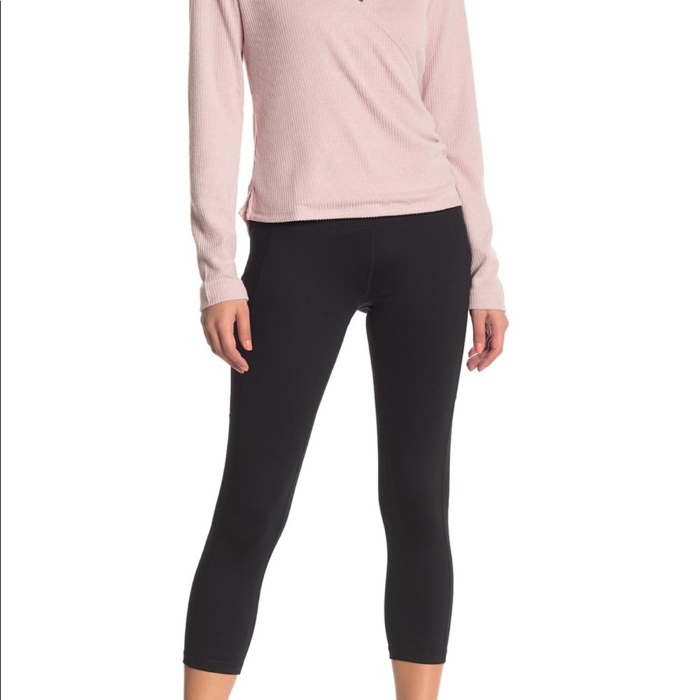 Zella black leggings